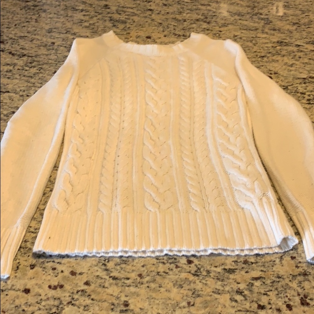 Women’s White Old Navy sweater size medium